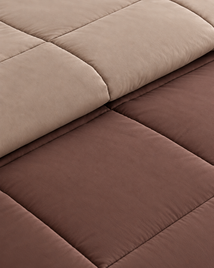 Microfiber Comforter – Chocolate & Taupe