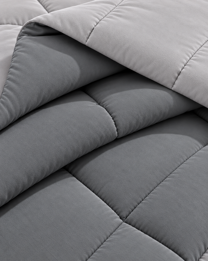 Microfiber Comforter – Dark Grey & Silver Grey