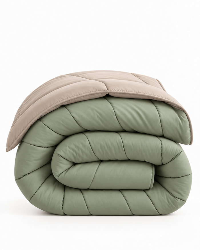 Microfiber Comforter – Pearl & Moss