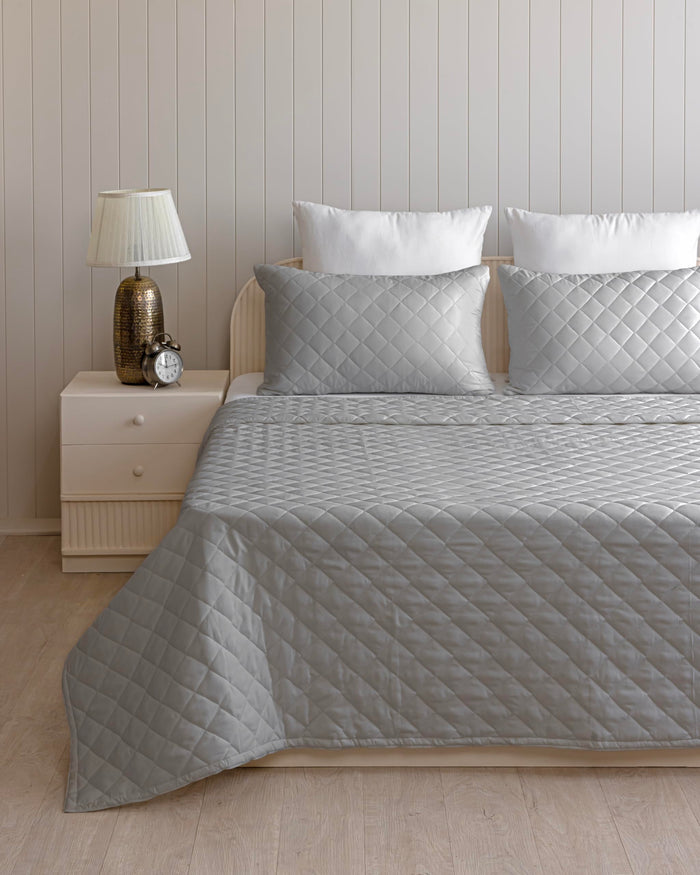 Quilted Dohar – Silver Grey