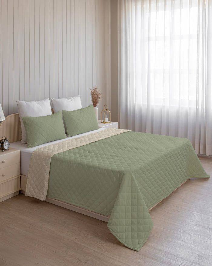 Quilted Dohar – Pearl & Moss