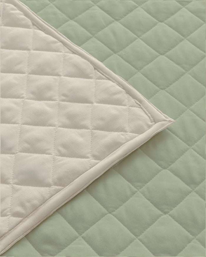 Quilted Dohar – Pearl & Moss