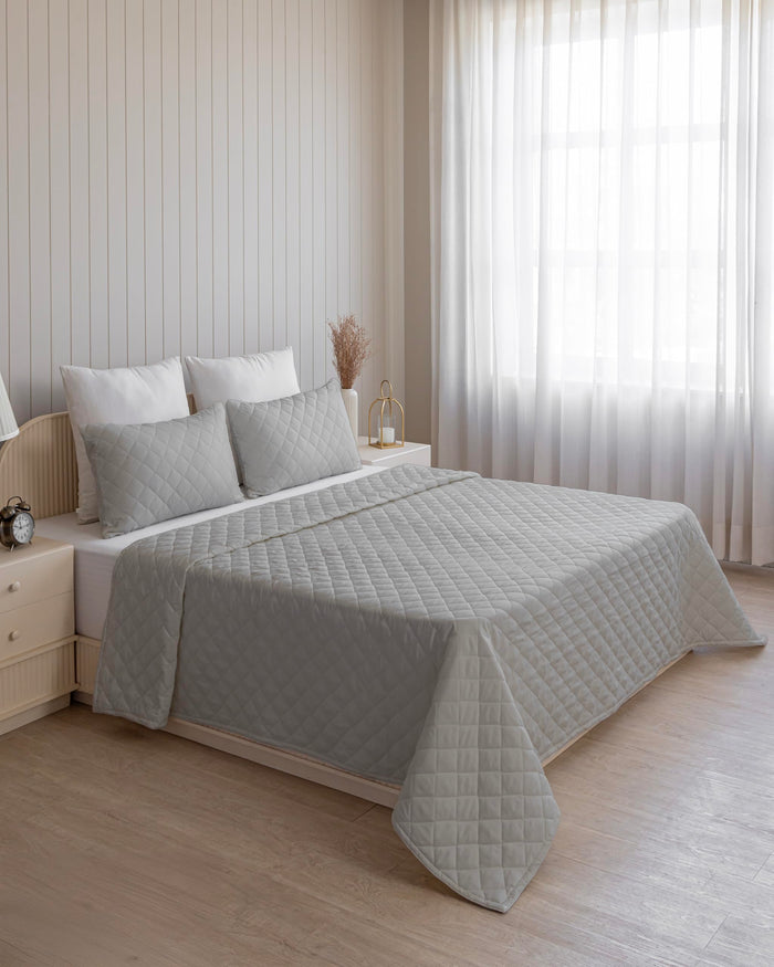 Quilted Dohar – Silver Grey